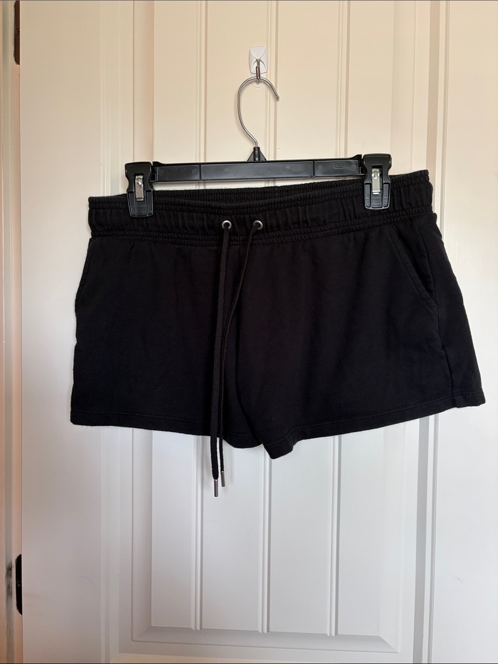 Auden Black Drawstring Athletic Shorts with Side Pockets